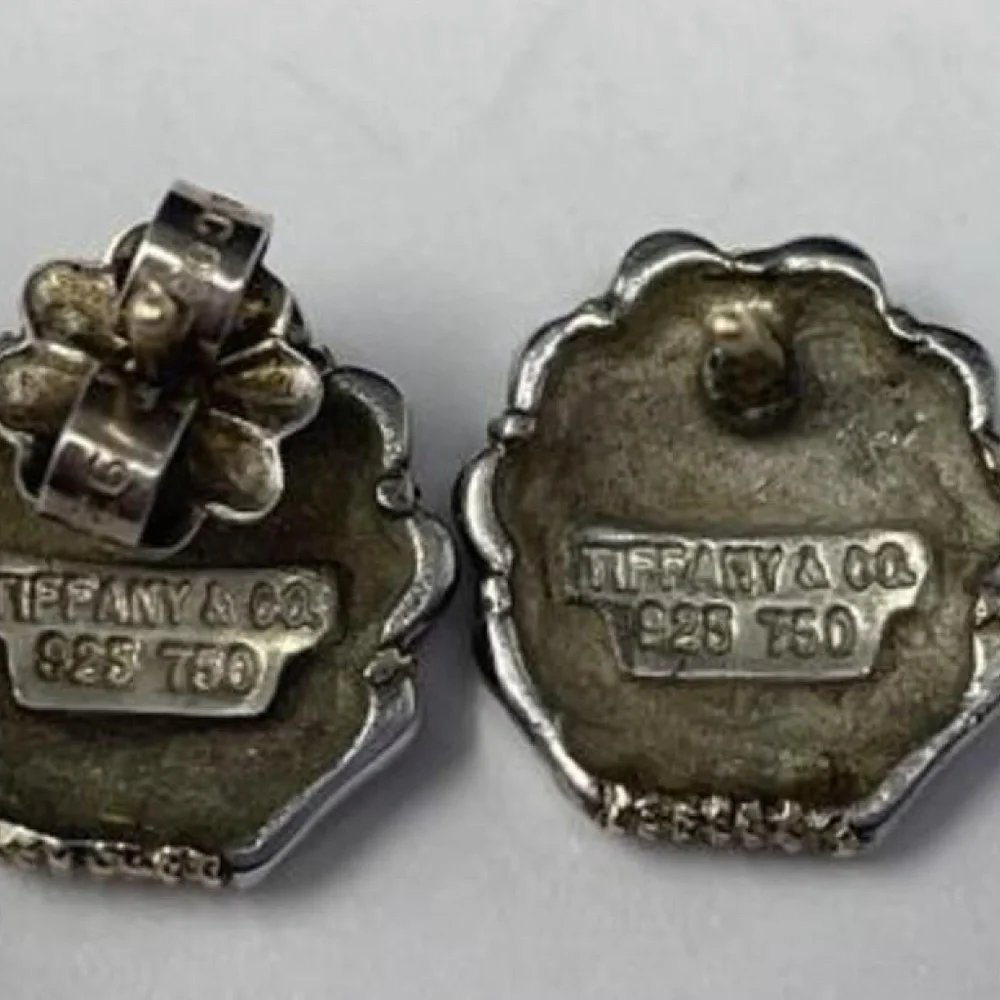 Tiffany & Co. Sterling Silver & 18K Gold Shell Stud Earrings - Picture 4 of 4